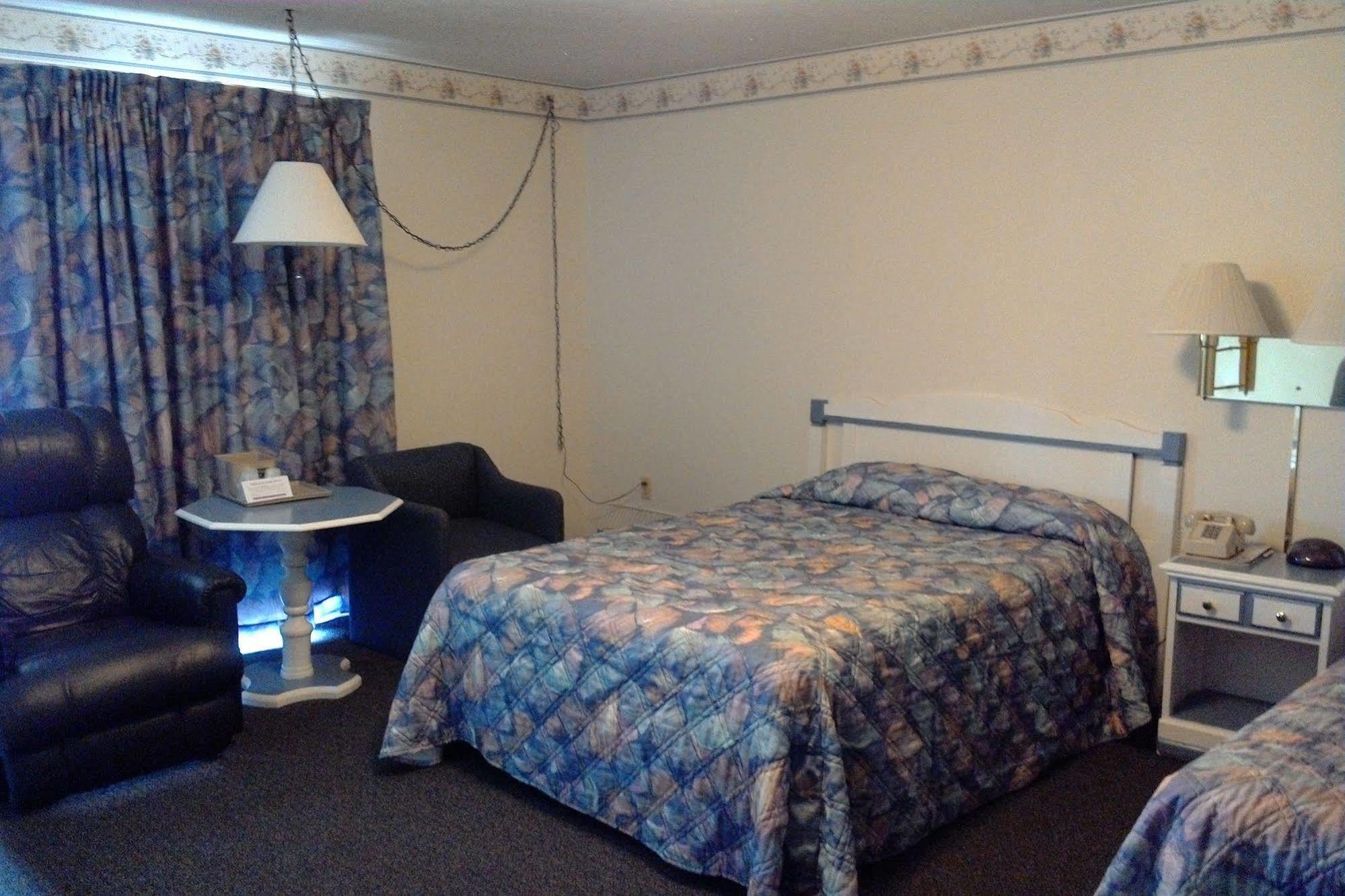 Brentwood Motor Inn Marquette Eksteriør billede
