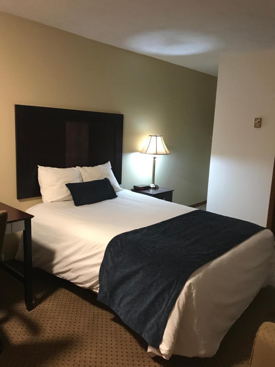 Brentwood Motor Inn Marquette Eksteriør billede